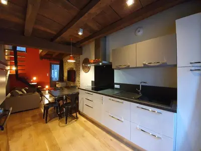 Cuisine ou kitchenette dans l'établissement Au cœur de Paray- Quartier historique