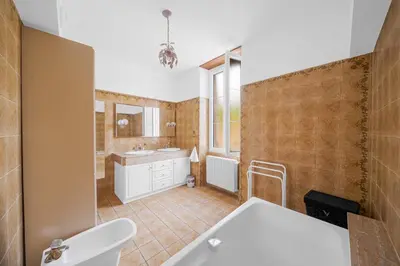 Salle de bains dans l'établissement Burgundian house near vines and Beaune