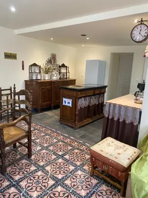 Cuisine ou kitchenette dans l'établissement Gite Simon