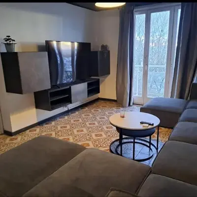 Appartement T4 Dijon proche Tram et bus 4ème étage