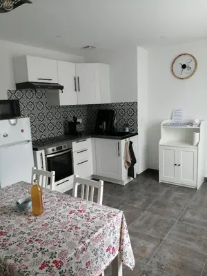 Cuisine ou kitchenette dans l'établissement Gîte des Paters 4 personnes