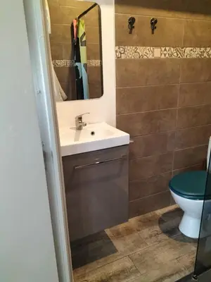 Salle de bains dans l'établissement Studio en résidence