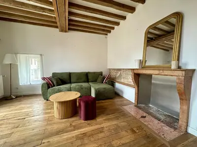 Coin salon dans l'établissement Maison cosy à côté de Beaune
