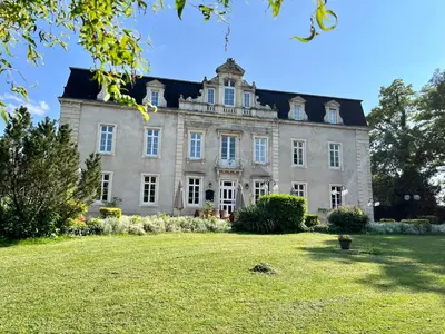 Jardin de l'établissement Domaine du Château de Nantilly