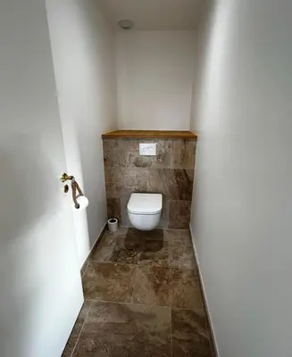 Salle de bains dans l'établissement La Chênaie