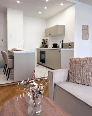 Cuisine ou kitchenette dans l'établissement La Suite Asmée - Centre-ville Lons-le-Saunier