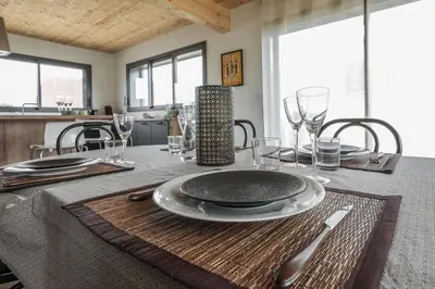 Plan de l'établissement Cozy House Close to Les Salines Royales with Parking and WiFi