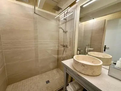 Salle de bains dans l'établissement Clos de Fougères - La Grange 4-5 personnes