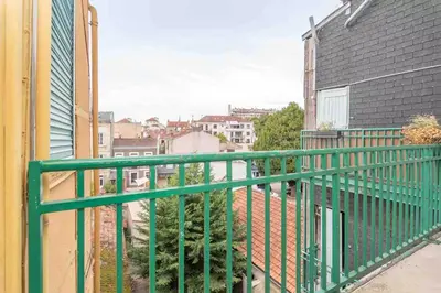 Balcon ou terrasse dans l'établissement Appartement proche gare