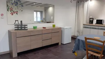 Cuisine ou kitchenette dans l'établissement Chez Flo