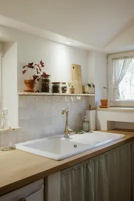Cuisine ou kitchenette dans l'établissement Gîte à la ferme - Animaux et séjour ressourçant