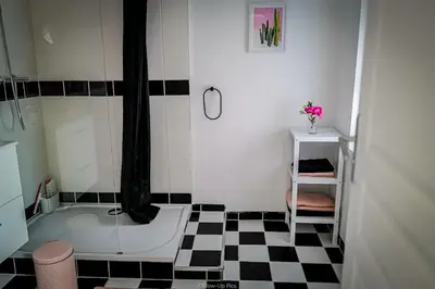 Salle de bains dans l'établissement Loft antique
