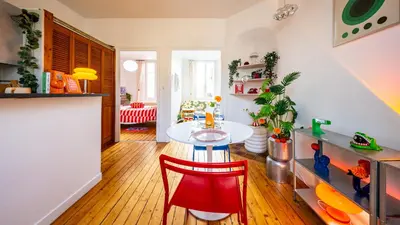 Coin salon dans l'établissement Loft Coloré Dijon - À 2 pas du jardin Darcy