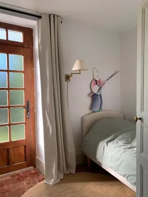 Un ou plusieurs lits dans un hébergement de l'établissement Maison au calme en Bourgogne - Jardin, Tennis & Vélo