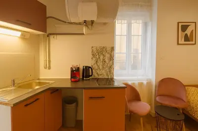 Cuisine ou kitchenette dans l'établissement Casa Terracotta 2 people -Central