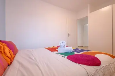 Un ou plusieurs lits dans un hébergement de l'établissement Villa au coeur de Mézériat