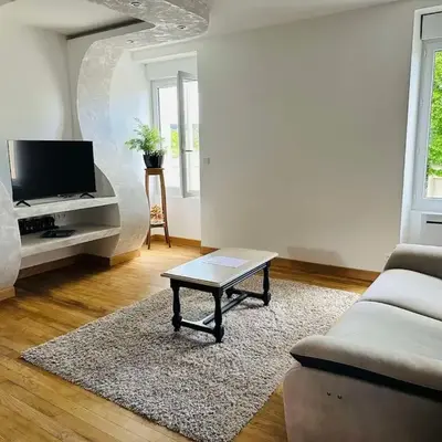 Grand logement lumineux Morvan Lac Settons