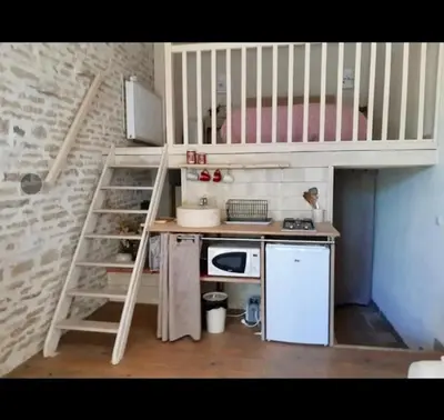 Cuisine ou kitchenette dans l'établissement Gîte Laure et Henri