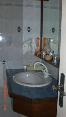 Salle de bains dans l'établissement Auberge De L'Atre