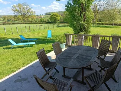 Jardin de l'établissement Maison de vacances à la campagne