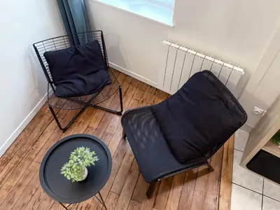 Coin salon dans l'établissement Cozy studio