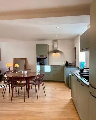 Cuisine ou kitchenette dans l'établissement Casa Luna Burgundy