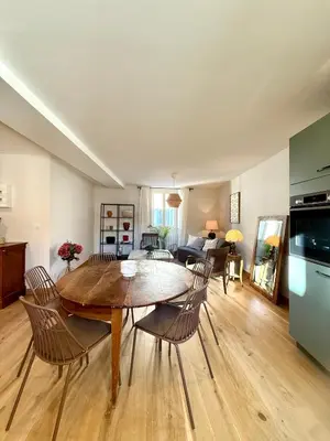 Cuisine ou kitchenette dans l'établissement Casa Luna Burgundy