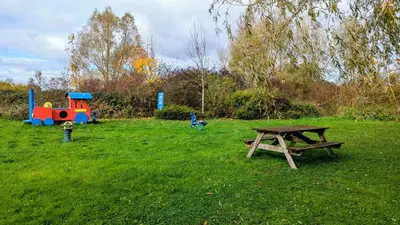 Aire de jeux pour enfants de l'établissement Gîte Le 47