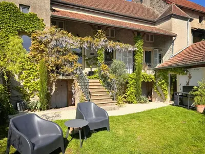 Plan de l'établissement Burgundian Cottage With Garden In Fley