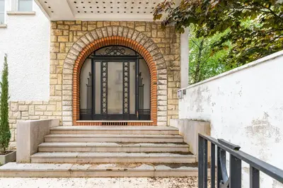 Façade ou entrée de l'établissement Petit Loft proche Place Darcy