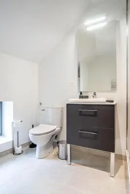 Salle de bains dans l'établissement La Grange de Gigi