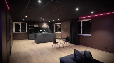 Cuisine ou kitchenette dans l'établissement Secret 673 Love Room et Spa