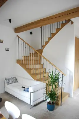 Coin salon dans l'établissement Charmante maison 2 chambres et parking privé