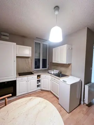 Cuisine ou kitchenette dans l'établissement le 2 - Château - Ville