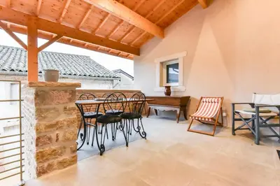 Terrasse ou espace extérieur de l'établissement Le Chardonnay T3, terrasse 30 m2 & parking privé