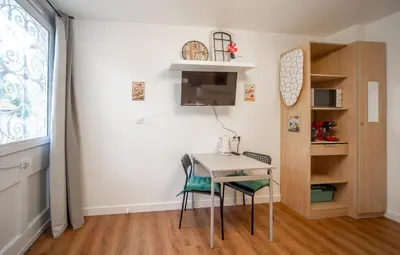 Télévision ou salle de divertissement dans l'établissement Boucicaut Green Studio
