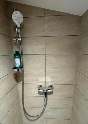 Salle de bains dans l'établissement L'Épure - Studio neuf & lumineux dans Mâcon centre