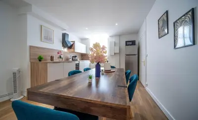 Cuisine ou kitchenette dans l'établissement Place Carnot