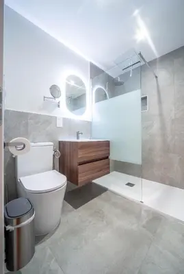 Salle de bains dans l'établissement Le Splendide