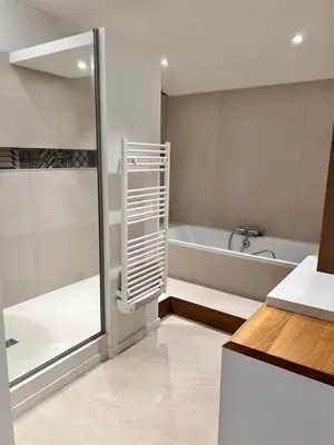 Salle de bains dans l'établissement le gite de l'atelier