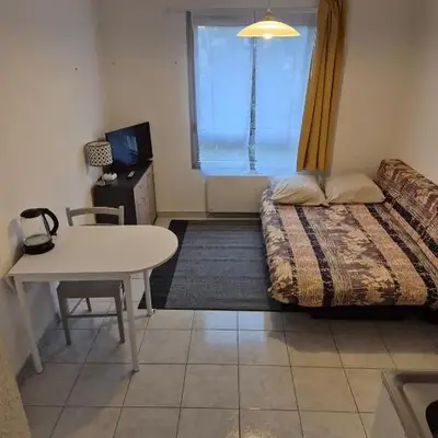 studio meublé centre ville Paray 3C04