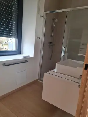 Salle de bains dans l'établissement Les Fenêtres du Parc
