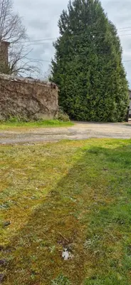 Jardin de l'établissement Gîte Le repos du voyageur