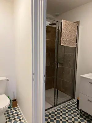 Salle de bains dans l'établissement Chez Simone et Marguerite