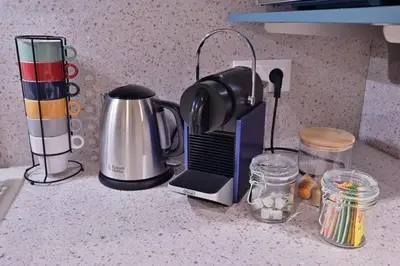 Plateau bouilloire dans l'établissement Appartement Georgio