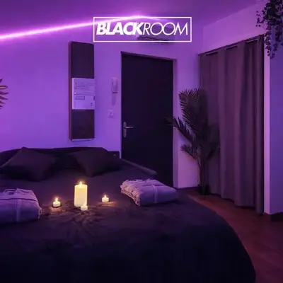 L Extase Mâconnaise by BlackRoom 2 People - Gare