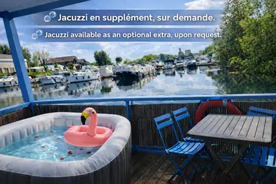 Plan de l'établissement Cottage flottant Premium Spa privé en supplément Port de Plaisance près Centre