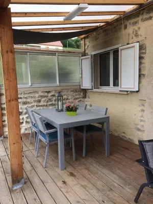 Terrasse ou espace extérieur de l'établissement La Grange, superb 4 bedroom barn conversion in Bourgogne