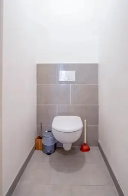 Salle de bains dans l'établissement Paradis au bord de saone