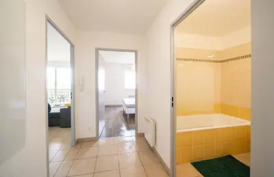 Salle de bains dans l'établissement L'echappée belle